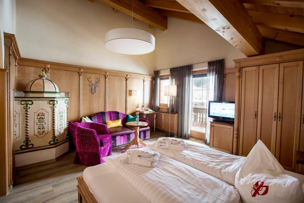 Hotel Gasthof Perauer Майрхофен Экстерьер фото